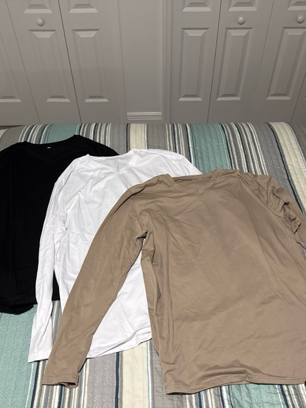 Men's Long Sleeve V-Neck Tee - Black, White & Khaki